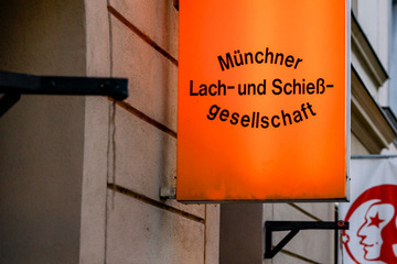 München: Insolvenzverwalter: Lach- und Schießgesellschaft gerettet