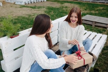 Geschenke für Studenten: 7 coole Dinge, über die sich "Studis" freuen