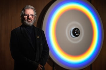 Dresden: Neues Kunstwerk für den Mathematisch-Physikalischen Salon: Bis zum Horizont und weiter