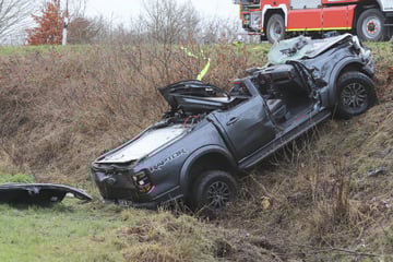 Unfall A23: Extreme Glätte auf der A23: Feuerwehrmann will helfen und stirbt