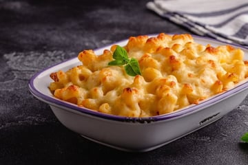 Mac and Cheese: Makkaroni mit cremiger Käsesoße, schnell gemacht!