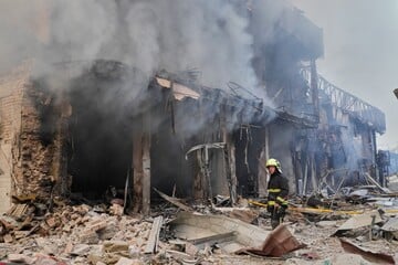 Ukraine-Krieg: Selenskyj warnt vor neuem schweren russischen Angriff