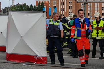 Messerattacke: Messerattacke mit 18 Verletzten in Hamburg: Verdächtige bis vor Kurzem in der Psychiatrie?