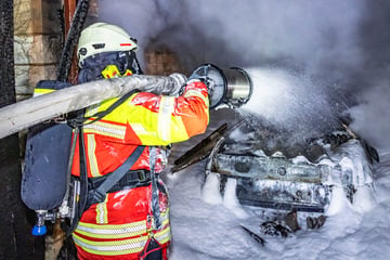 Oldtimer in Garage abgefackelt - Brandstiftung?