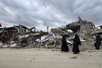 Nahost-Konflikt: Israels Armee umstellt Hisbollah-Hochburg im Südlibanon