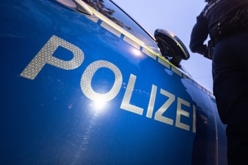 Stuttgart: Mann befriedigt sich in der Öffentlichkeit - Polizei sucht Zeugen
