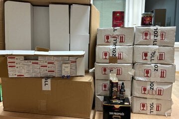 Tausende illegale Potenzmittel im Lieferwagen: Zoll stoppt Schmuggler