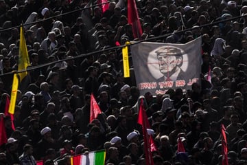 Nahost-Konflikt: Verschärfte Sicherheitsvorkehrungen bei Chameneis Trauerfeiern