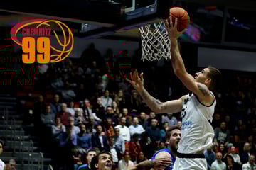 Quarter-final hope for the Niners after a comfortable win against Craiova