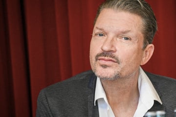 Hardy Krüger nach Treppen-Sturz verletzt: "Man liegt da und weiß: Es ist etwas Schlimmes passiert"