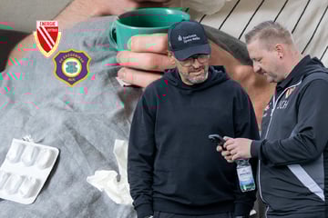 Wollitz simst aus dem Krankenbett: "Werde meine Mannschaft nicht alleine lassen"