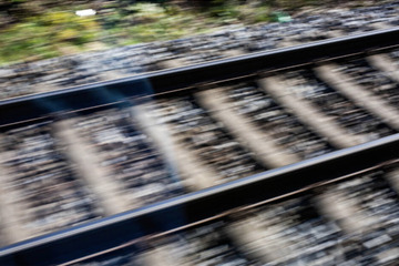 Bahnmitarbeiter von Zug erfasst: Ein Toter und drei Verletzte