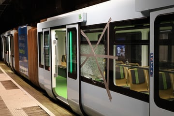 Angriff auf Wuppertaler Schwebebahn: Polizei ermittelt 13-jährigen Tatverdächtigen