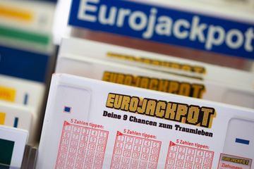 120 Millionen Euro geknackt: Berliner Lottogewinner gab Glückszahlen kurz vor Schluss ab