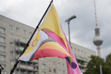 Berlin: Toleranz-Lücke in der Hauptstadt: Jeder Fünfte ekelt sich noch vor Küssen zwischen Homosexuellen