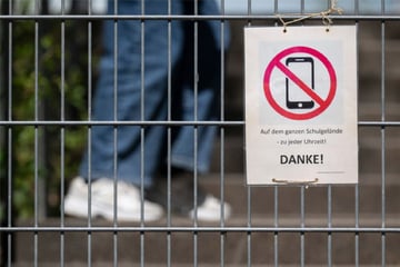 Strenge Handy-Regeln an Schulen: Südwesten leitet Schritte ein