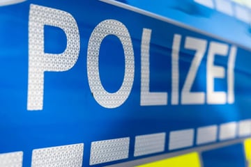 Chemnitz: Several cars damaged in Chemnitz: man punches and kicks vehicles