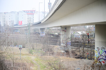 Wegen Riss nicht mehr sicher: Ringbahnbrücke der A100 voll gesperrt