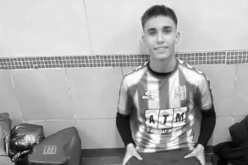 Er wurde nur 18 Jahre: Fußball-Talent stirbt bei Knie-OP