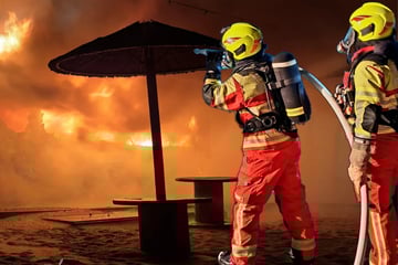 Betreiber nach Brand in Strandbar fassungslos: "Weiß nicht, wie es weitergeht"