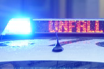 Unfall auf B2: Acht Menschen verletzt, darunter Mädchen (6)