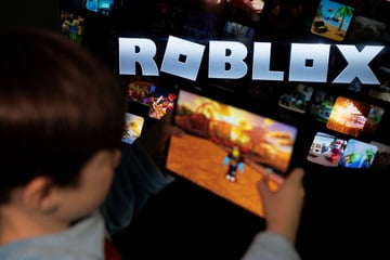 Roblox hit with major child grooming lawsuit in Los Angeles: "This needs to stop"