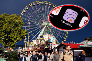 Kurios: Warn-App fordert Tausende Volksfest-Besucher zum Mitsingen auf