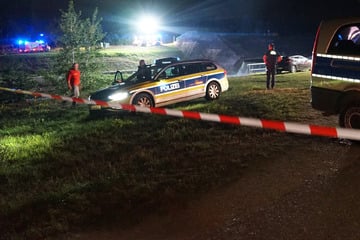 Leipzig: Rettungseinsatz am Elsterflutbecken: Feuerwehr findet leblosen Angler