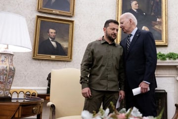 Biden gives update on US Abrams tanks' arrival in Ukraine