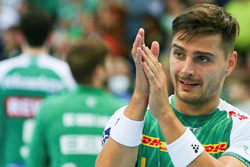 Handball-Profi Krzikalla will mit Outing "anderen Mut machen" und kritisiert Philipp Lahm
