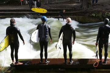 München: Surfer dürfen aufatmen: Verschwundene Eisbachwelle in München soll wiederhergestellt werden