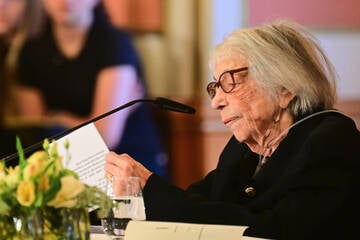 Berlin: Kondolenzbuch und Ehrengrab für Margot Friedländer in Berlin
