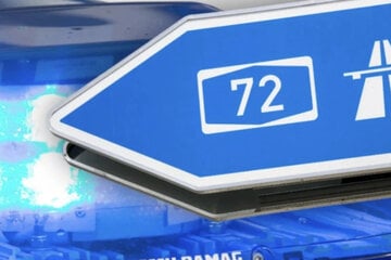 Lkw nach Reifenplatzer in Flammen: A72 voll gesperrt