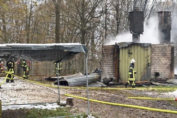 Staatsschutz ermittelt nach Brand in Flüchtlingsheim: Hat ein Bewohner das Feuer gelegt?