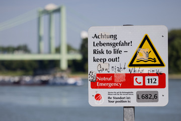 So gefährlich ist das Schwimmen im Rhein: Heimtückische Strömungen ziehen Menschen in die Tiefe