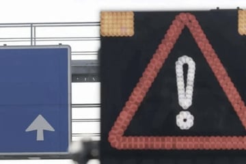 Unfall A4: Lkw in Flammen: Vollsperrung auf A4 Richtung Dresden