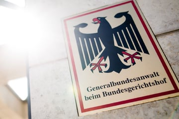 Russische Sabotage? Zwei mutmaßliche Agenten angeklagt