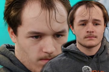 Als Friseur-Kunde sein wahres Alter verrät, glaubt ihm keiner