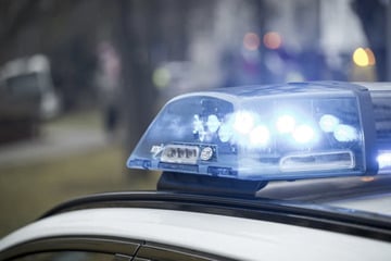 Sechs Männer nach Anschlag auf Flüchtlingsheim vor Gericht: "Hat sich wie Krieg angefühlt"