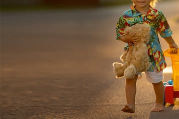 Junge (4) büxt frühmorgens aus: Seine Erklärung überrascht