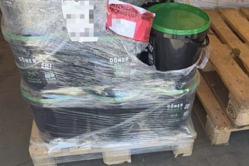 Berlin: Ekel-Fund: Dönersauce bei 30 Grad transportiert - ohne Kühlung