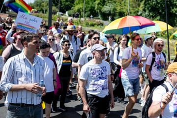 Berlin: Attacke auf "Marzahn Pride"-Besucher von Polizei verhindert