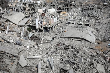 Nahost-Konflikt: Neun Menschen sterben bei Zerstörung unterirdischer Anlagen