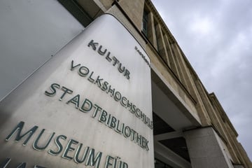 Chemnitz: "Trend geht zum Abo": Gebühren für Chemnitzer Stadtbibo steigen