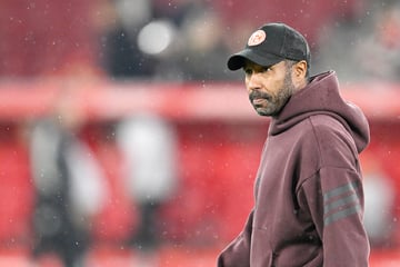 Nächster Zweitliga-Klub schmeißt Trainer raus! Nachfolger ist schon da