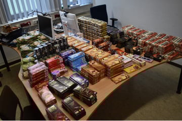 Polizei findet Auto voller Süßigkeiten: Aber wo kommt die Ware her?