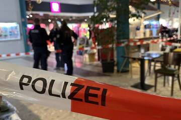 Messerattacke in Neuruppiner Shoppingcenter: Jugendlicher wird sofort operiert