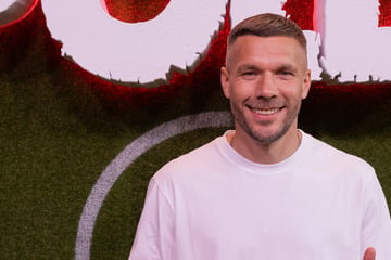 Lukas Podolski offenbart Ehekrise mit Monika: "Haben wochenlang gestritten und nicht gesprochen"
