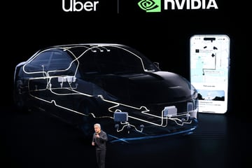 Uber to deploy 100,000 robotaxis through new partnership
