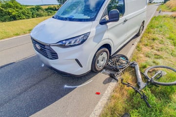 Transporter erfasst Radfahrer bei Mosbach: 62-Jähriger lebensgefährlich verletzt